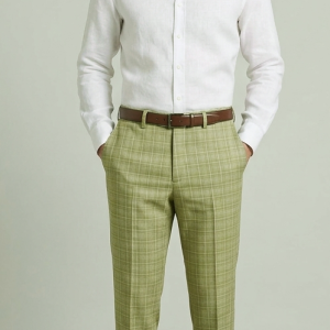 RAYMOND SUPER 100's AUSTRALIAN MERINO WOOL FINE FABRIC PEAR (GREEN) COLOUR CHECKERED PATTERN UNSTITCHED TROUSER FABRIC OF 1.30 MTS/ VV2819